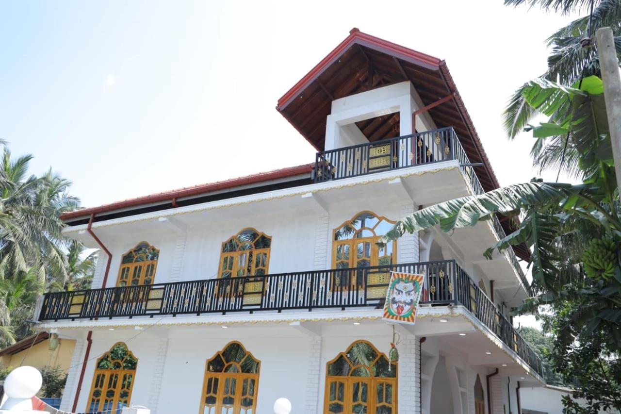 J & J Homestay Jaffna Buitenkant foto